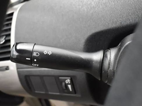 Used 2006 Toyota Prius FWD image 25