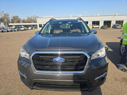 Used 2019 Subaru Ascent Touring AWD/4WD image 9