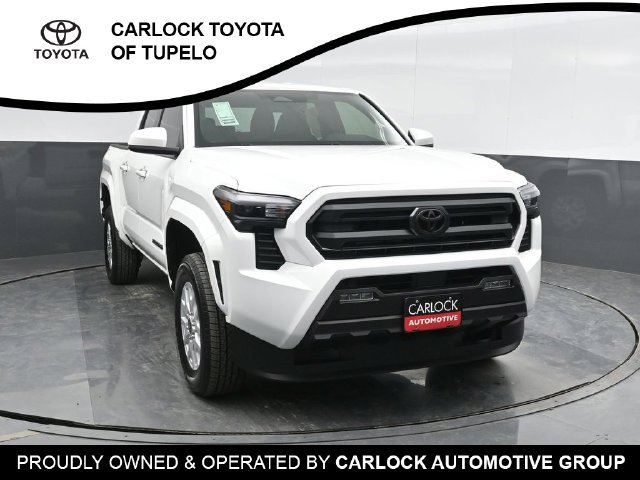 Used 2025 Toyota Tacoma SR5 AWD/4WD image 7
