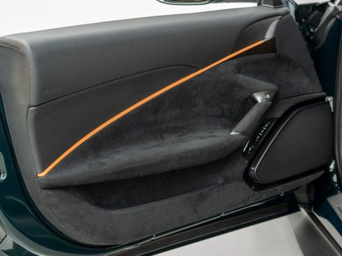 Certified 2022 Ferrari Roma image 16