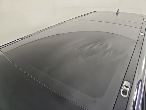 Used 2023 Rivian R1S Adventure image 13