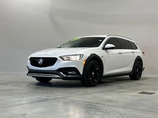 Used 2019 Buick Regal Preferred video 2