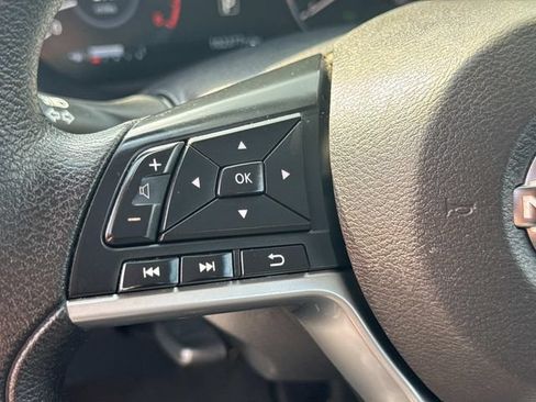 Used 2023 Nissan Kicks SV FWD image 30
