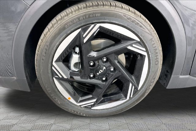 New 2027 Kia K4 EX FWD image 13