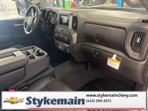 New 2026 Chevrolet Silverado 2500 Custom w/ Custom Value Package image 38