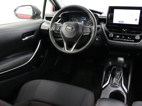 Used 2025 Toyota Corolla SE FWD image 28