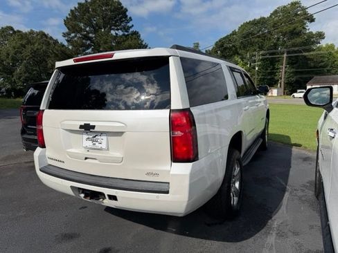 Used 2016 Chevrolet Suburban LT AWD/4WD image 5