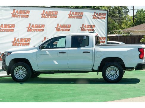 Used 2023 Chevrolet Colorado W/T w/ WT Convenience Package RWD image 3