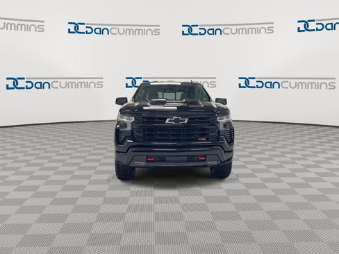 Used 2026 Chevrolet Silverado 1500 LT Trail Boss w/ Convenience Package II AWD/4WD image 3
