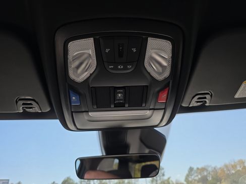 New 2026 RAM 1500 Express image 30