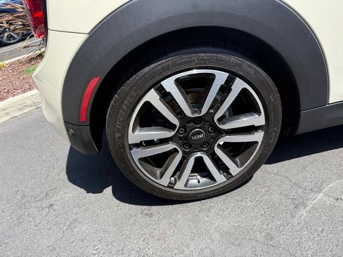 Used 2020 MINI Cooper S FWD image 5