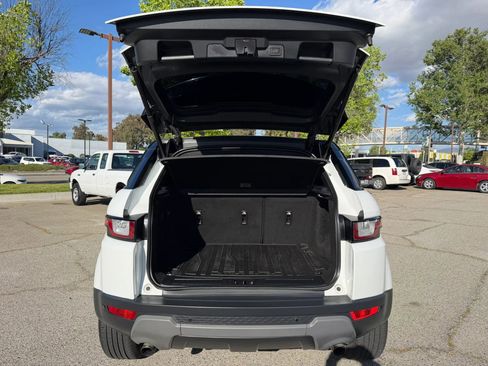 Used 2018 Land Rover Range Rover Evoque SE Premium AWD/4WD image 26