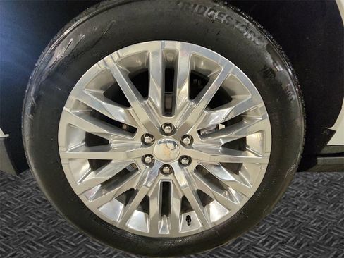 Certified 2024 Chevrolet Tahoe High Country w/ Advanced Technology Package image 11