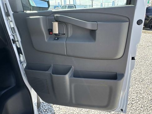 New 2025 Chevrolet Express 2500 w/ Enhanced Convenience Package image 14