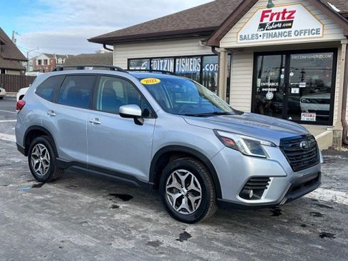 Used 2022 Subaru Forester Premium image 40