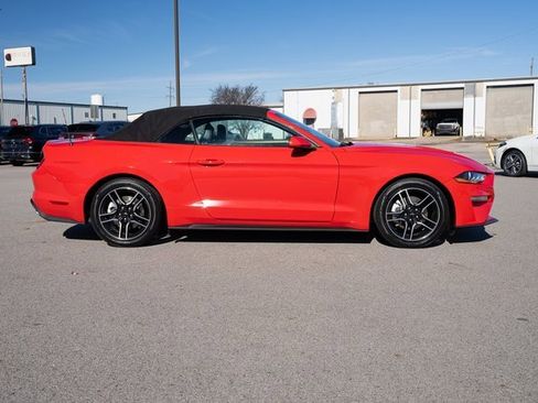 Used 2023 Ford Mustang Premium image 7