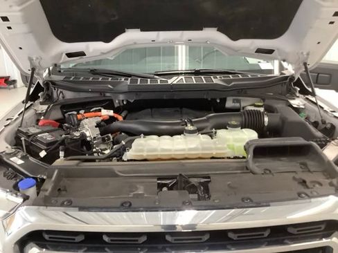 Used 2023 Ford F150 4x4 SuperCrew Hybrid image 18