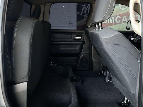 Used 2019 RAM 3500 Tradesman image 16