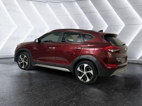 Used 2017 Hyundai Tucson Limited w/ Limited Ultimate Package 03 FWD image 6