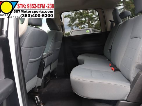 Used 2013 RAM 2500 Tradesman w/ Chrome Appearance Group AWD/4WD image 13