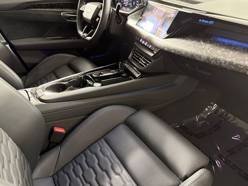 Certified 2025 Audi RS e-tron GT performance image 14