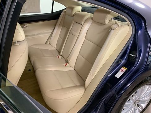 Used 2013 Lexus ES 350 350 image 32