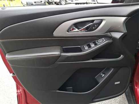 Used 2020 Chevrolet Traverse RS w/ LPO, Floor Liner Package image 13