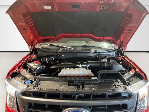 Used 2023 Ford F150 Lariat image 31