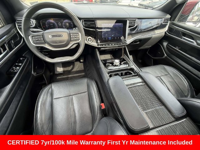 Used 2022 Jeep Wagoneer Series III w/ Premium Group I AWD/4WD image 18