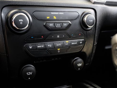 Used 2022 Ford Ranger XLT w/ Equipment Group 301A Mid image 20