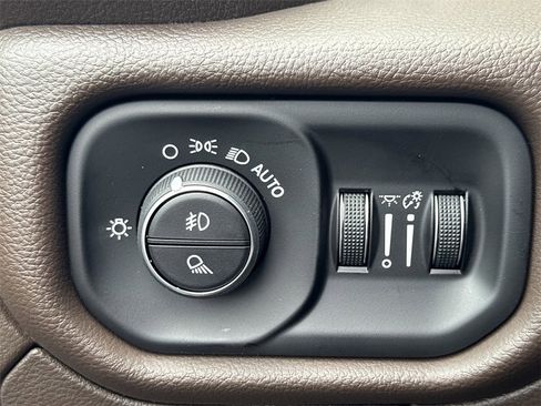 New 2026 RAM 1500 Laramie image 17