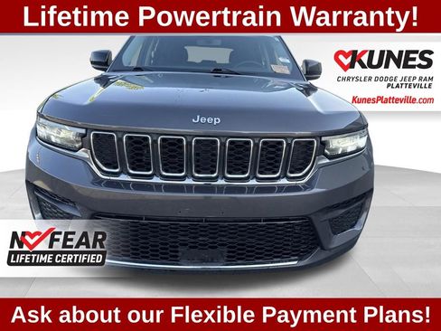 Used 2023 Jeep Grand Cherokee Laredo AWD/4WD image 8