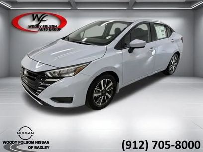 New 2025 Nissan Versa SV w/ Trunk Package