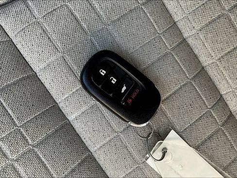 Used 2026 Honda HR-V LX image 37