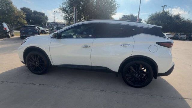 Used 2023 Nissan Murano SV w/ SV Midnight Edition Package FWD image 5
