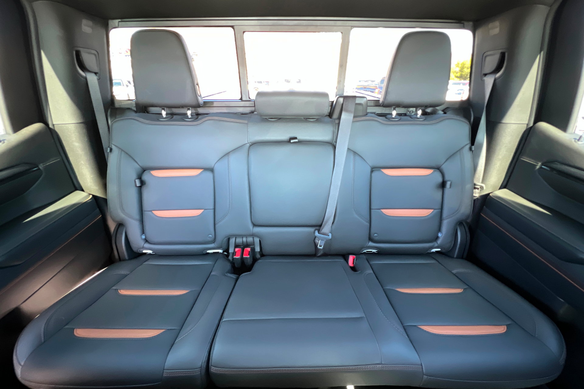 Used 2023 GMC Sierra 1500 AT4 w/ AT4 Premium Package AWD/4WD image 25