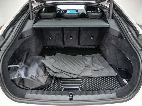 Used 2023 BMW i4 eDrive35 w/ Premium Package RWD image 27