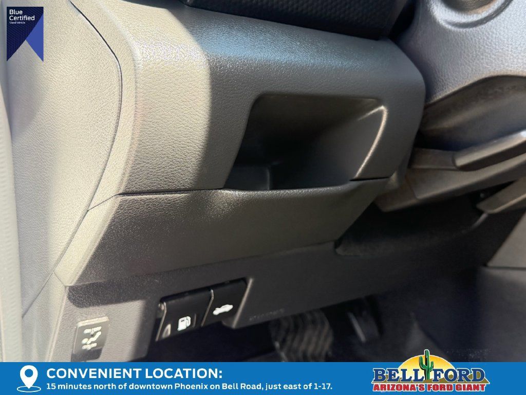 Used 2023 Nissan Kicks SV w/ Interior Electronics Package FWD image 22