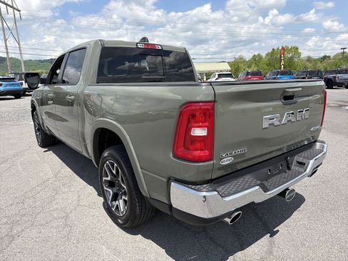 Used 2026 RAM 1500 Laramie AWD/4WD image 6