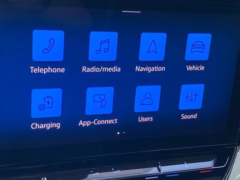 Used 2023 Volkswagen ID.4 Pro S image 14