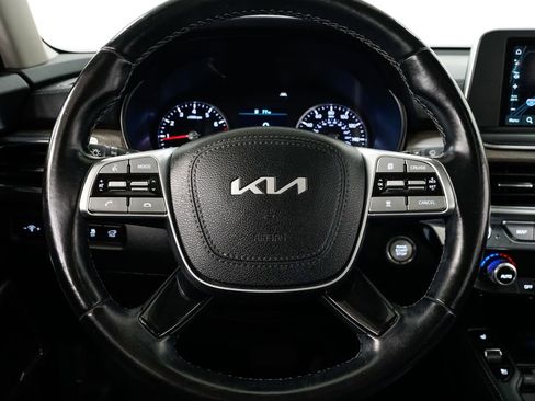 Certified 2022 Kia Telluride EX w/ EX Premium Package image 12