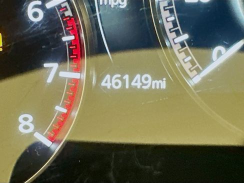 Used 2024 MAZDA MAZDA3 s image 19