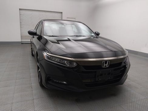 Used 2020 Honda Accord Sport image 14