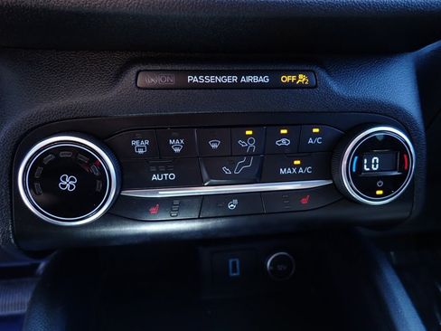 Used 2020 Ford Escape SEL AWD/4WD image 18