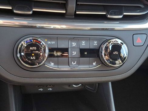 New 2026 Buick Envista Preferred w/ Convenience I Package FWD image 13