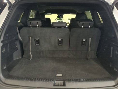 Used 2025 Buick Enclave Preferred FWD image 12