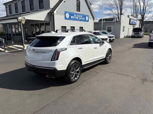 Used 2019 Cadillac XT5 Luxury w/ Sport Package image 6