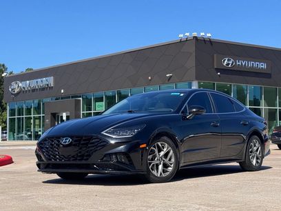 Used 2023 Hyundai Sonata SEL w/ Convenience Package