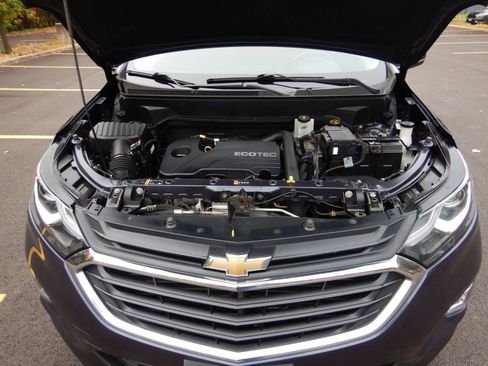 Used 2019 Chevrolet Equinox LT w/ Sun & Navigation Package image 30