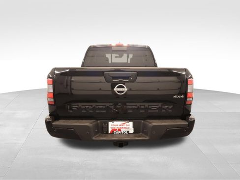 New 2026 Nissan Frontier SV w/ SV Convenience Package AWD/4WD image 3